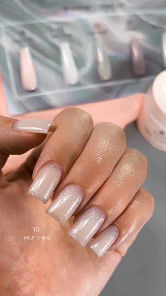 16451 Sculpting Gel eXel 19 Milk Shine Shimmer 30 ml