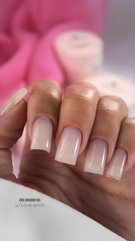 89413 Exel Builder Gel  11 Cloud White  - 30 ml